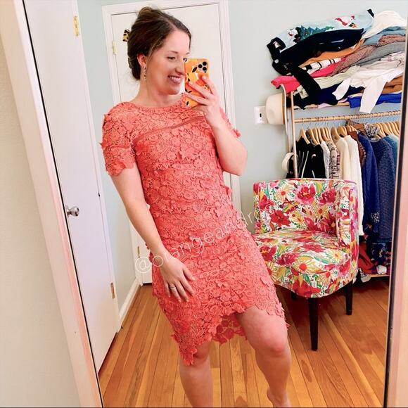 Shoshanna Pink Three Dimensional Floral Short Sleeve Asymmetrical Hem Mini Dress - Picture 1 of 16
